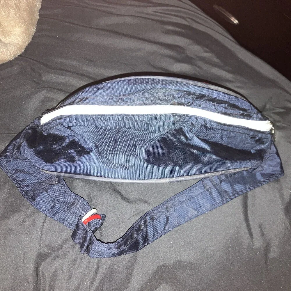 FILA VINTAGE Navy Blue Red Adjustable FannyPack Front Zip 80s 90s RETRO